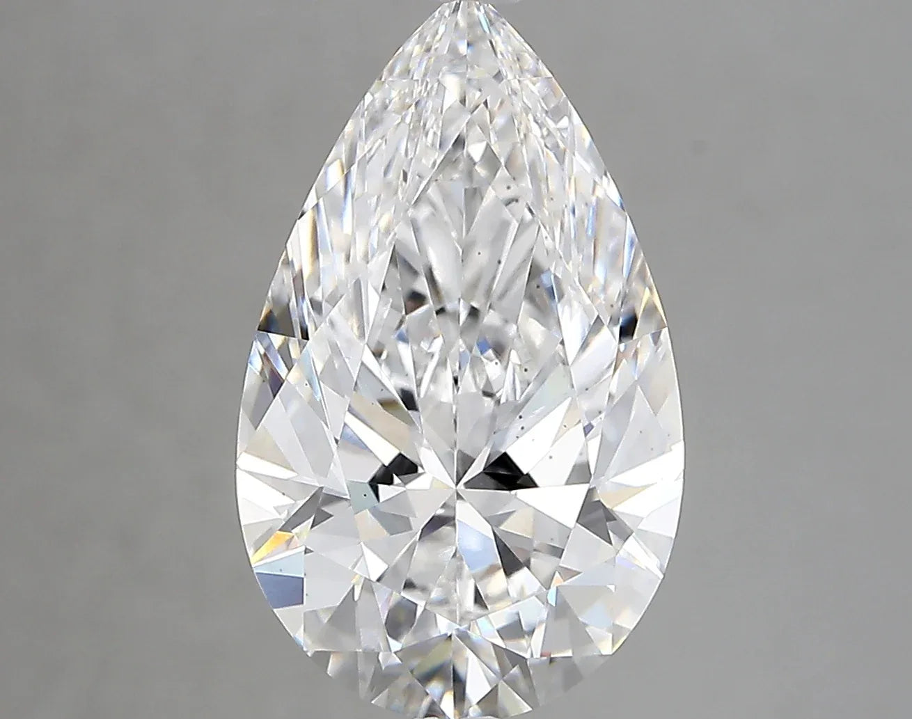 Lab Grown Diamond – LONG HEXAGON – 5.63 ct – E/vvs2 – IGI - The Lab Jewelry