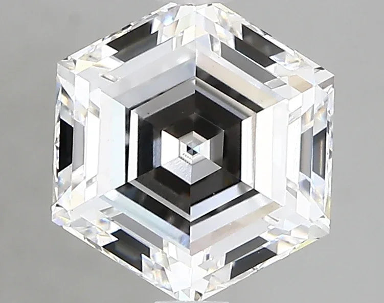 Lab Grown Diamond – HEXAGON – 2.27 ct – E/vvs2 – IGI - The Lab Jewelry