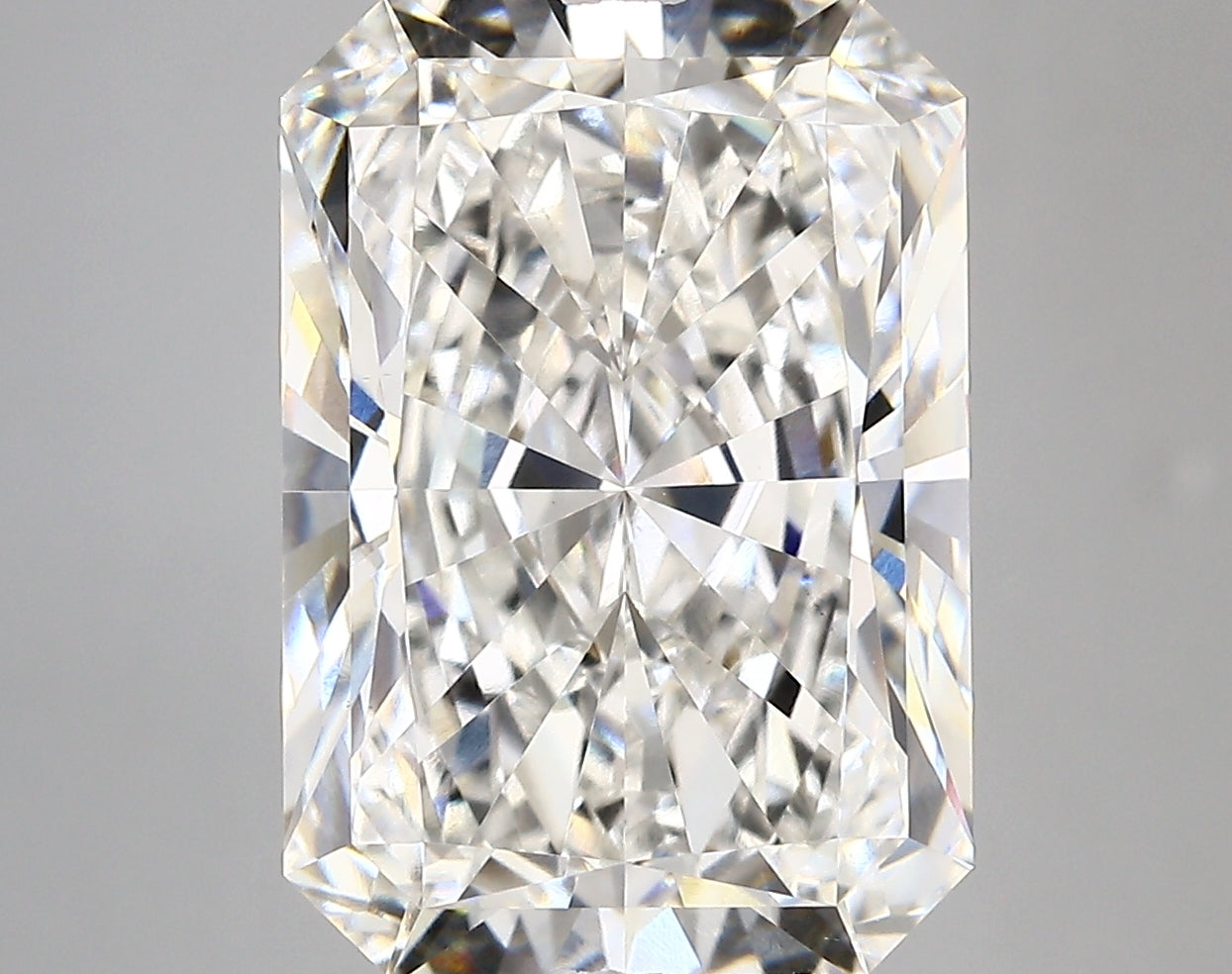 RADIANT lab grown diamond 8.24ct G/vs1