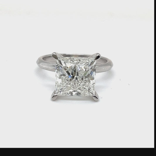 THE VECTOR_01 Ring – Princess Lab Diamond