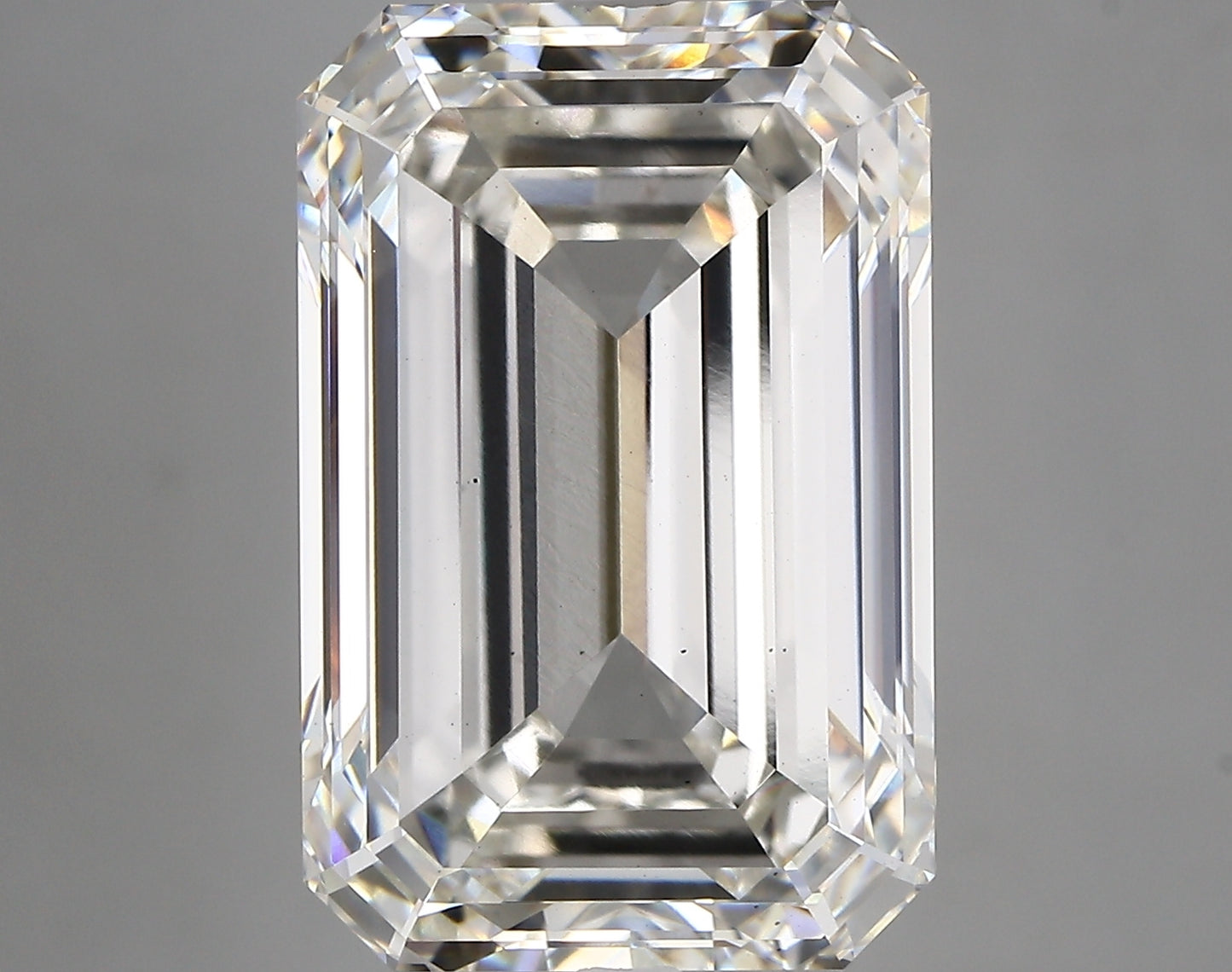 EMERALD lab grown diamond 12.14ct H/vs1