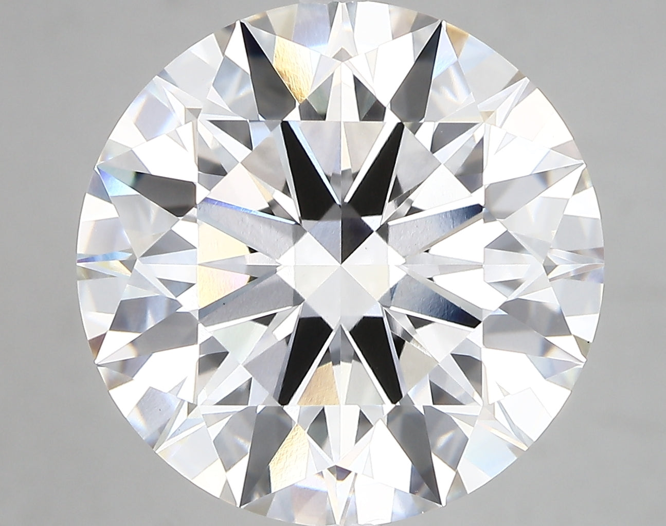 ROUND lab grown diamond 11.53ct F/vvs2