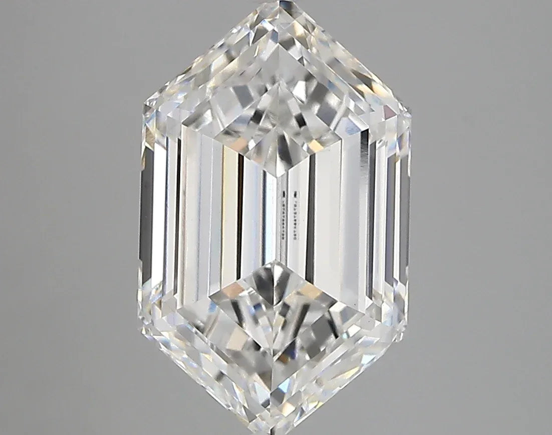 Lab Grown Diamond – LONG HEXAGON – 3.47 ct – F/vvs2 – IGI - The Lab Jewelry