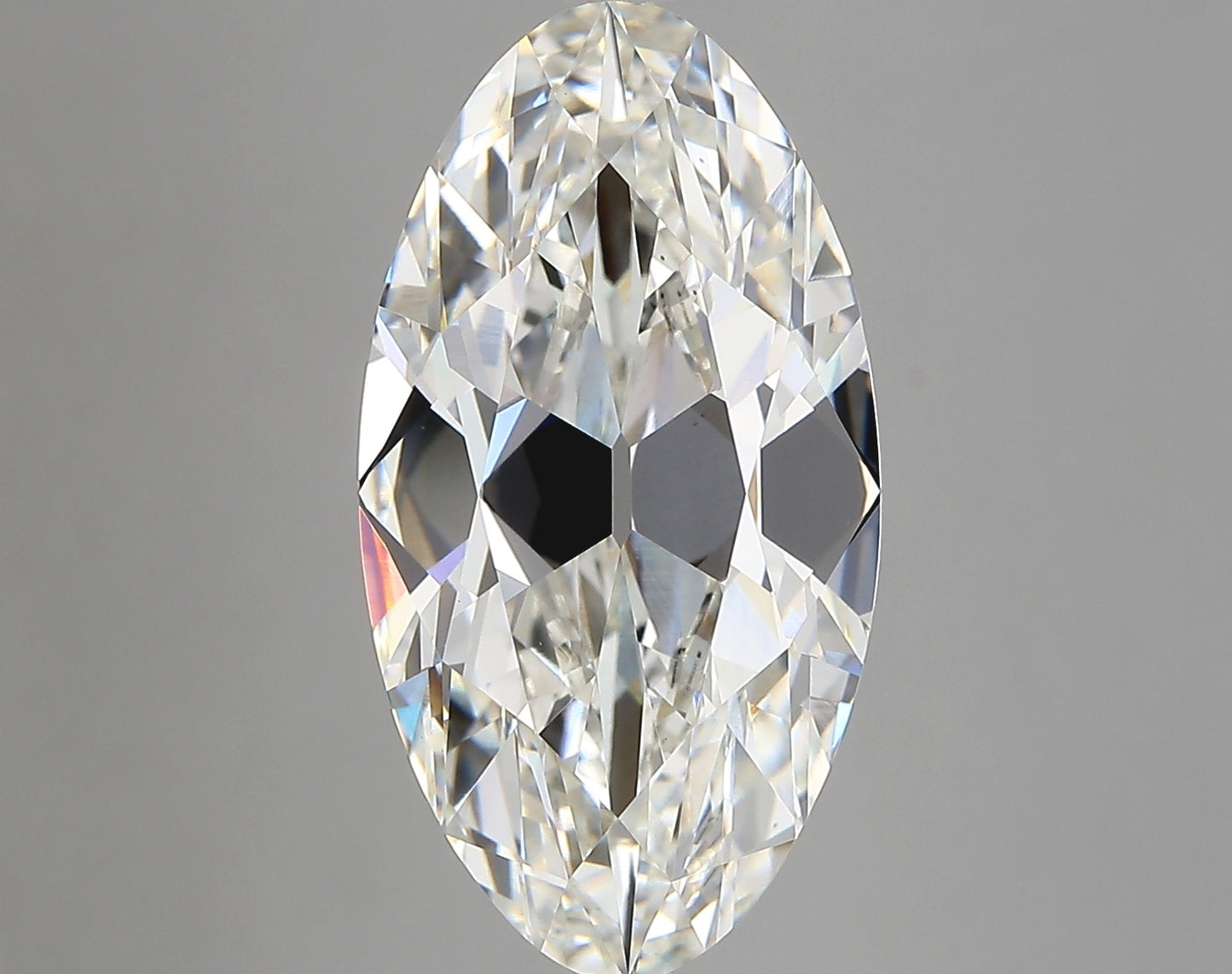 MOVAL lab grown diamond 6.35ct G/vvs2