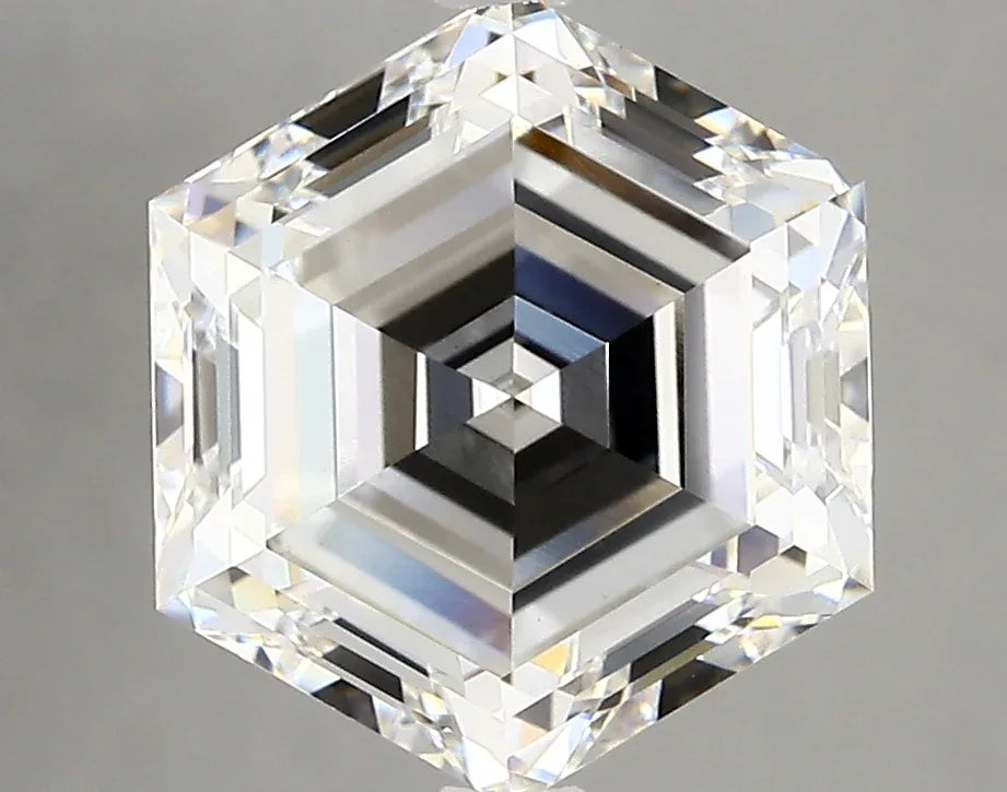 Lab Grown Diamond – HEXAGON – 4.08 ct – F/vvs2 – IGI - The Lab Jewelry