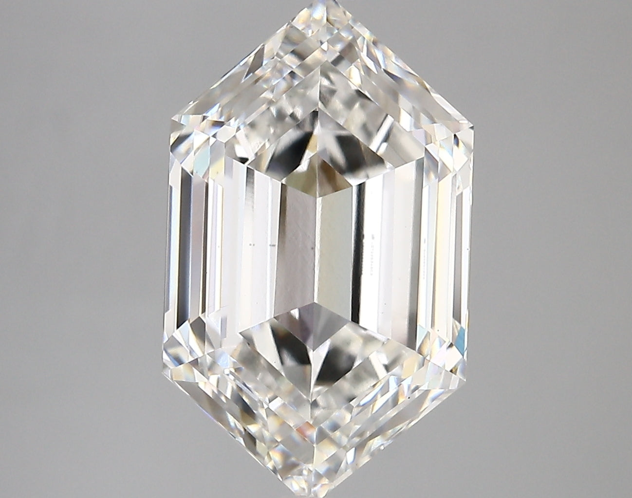 LONG HEXAGON lab grown diamond 6.06ct E/vvs2