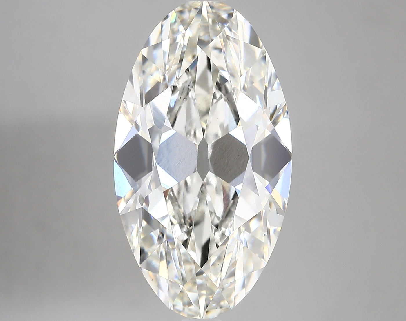 MOVAL lab grown diamond 7.15ct G/vs1