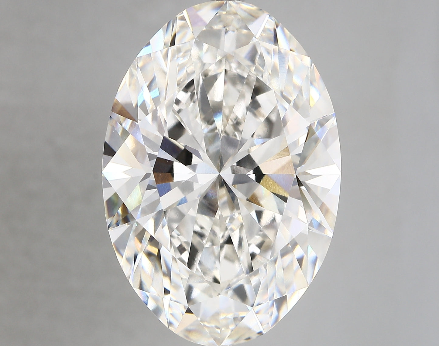 OVAL lab grown diamond 15.83ct G/vvs1