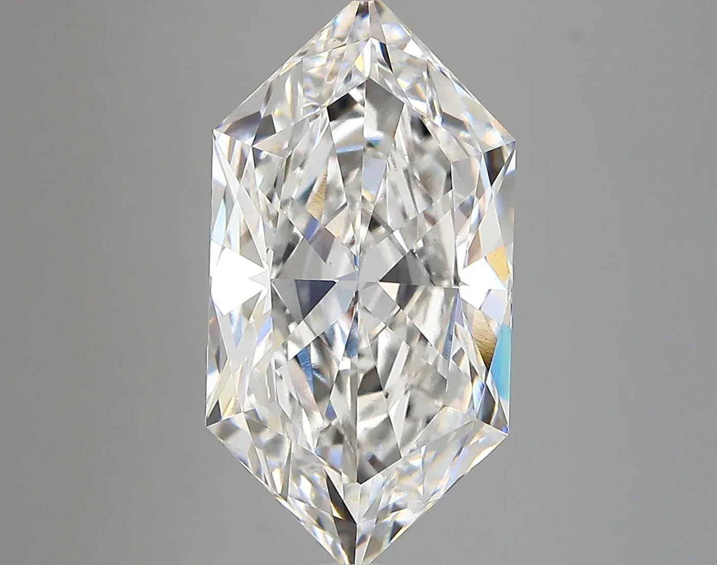 Lab Grown Diamond – HEXAGON – 5.23 ct – F/vvs2 – IGI - The Lab Jewelry