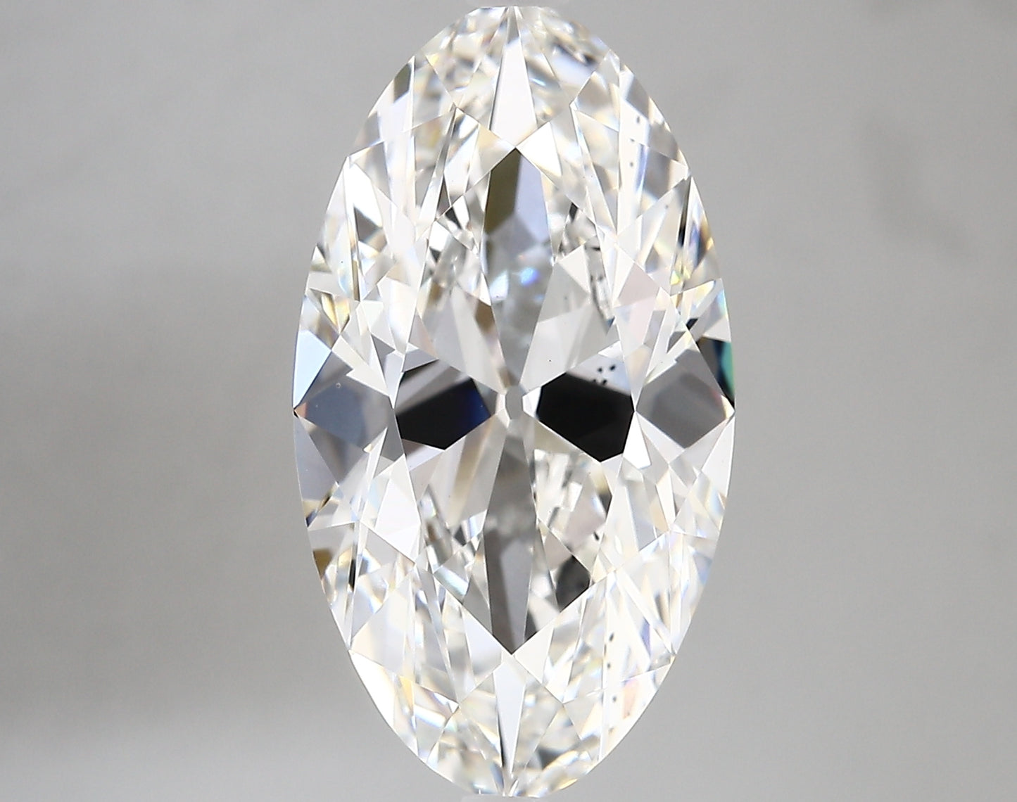 MOVAL lab grown diamond 6.36ct F/vs2
