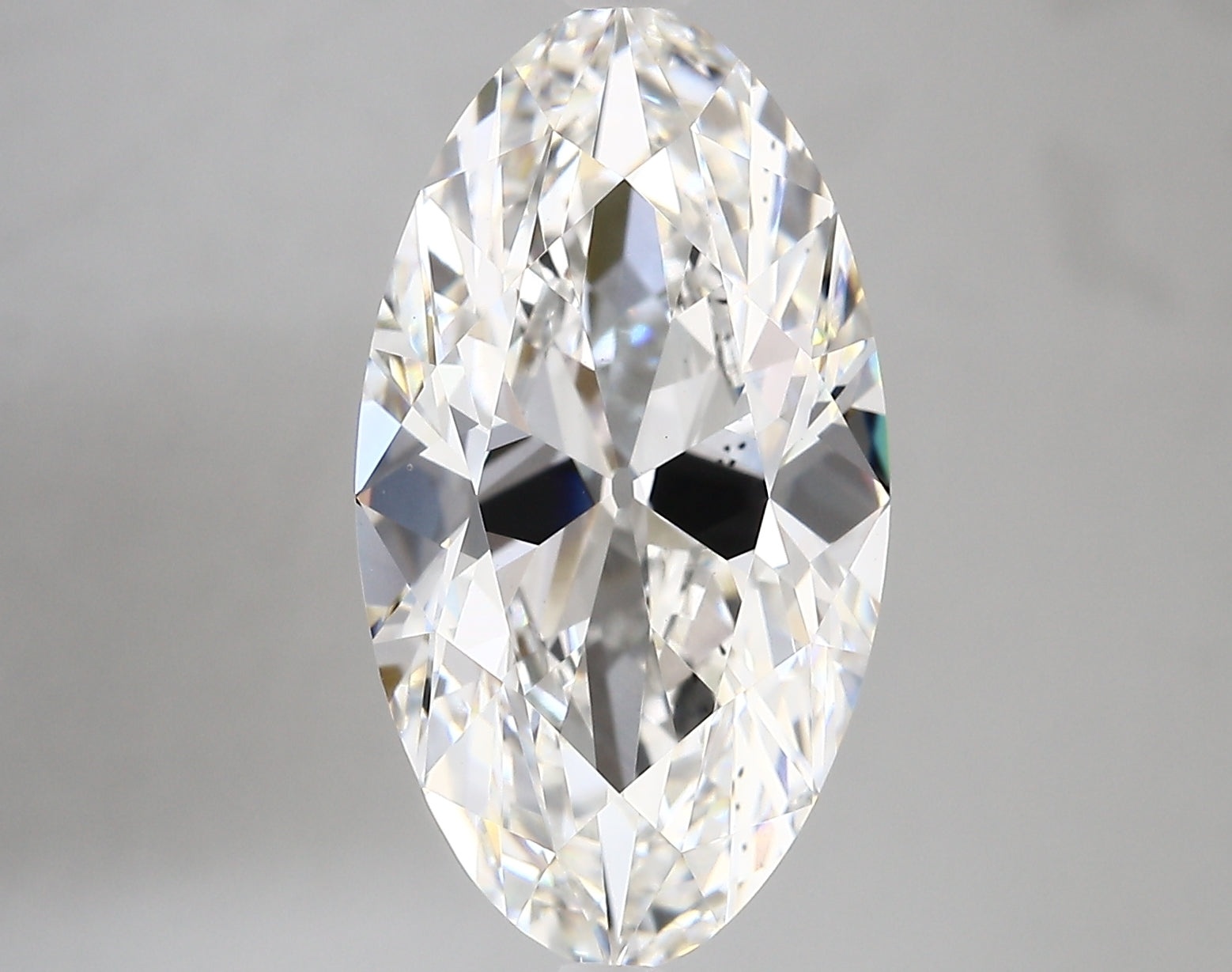 MOVAL lab grown diamond 6.36ct F/vs2