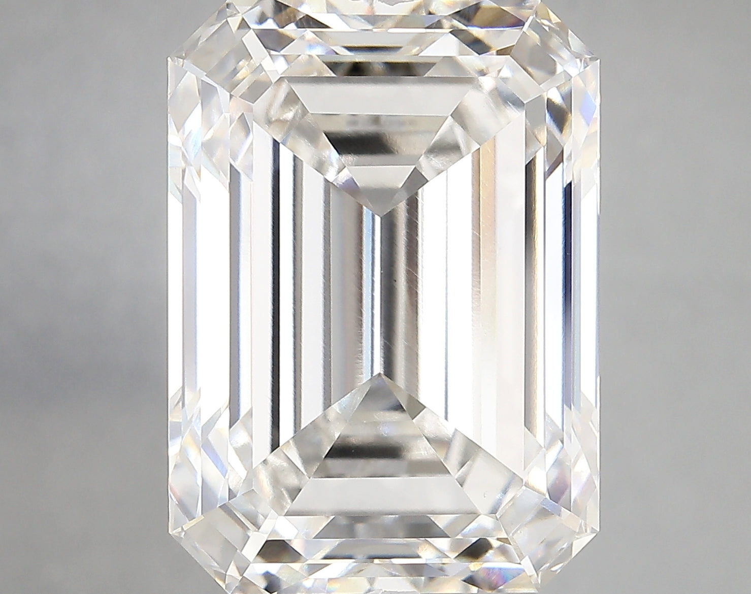 EMERALD lab grown diamond 16.53ct G/vvs2