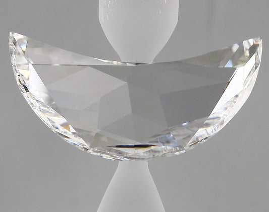 HALF MOON lab grown diamond 4.85ct F/vs1