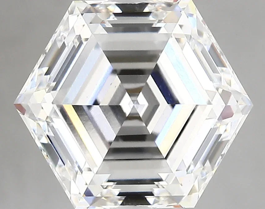 Lab Grown Diamond – HEXAGON – 4.21 ct – E/vs1 – IGI - The Lab Jewelry
