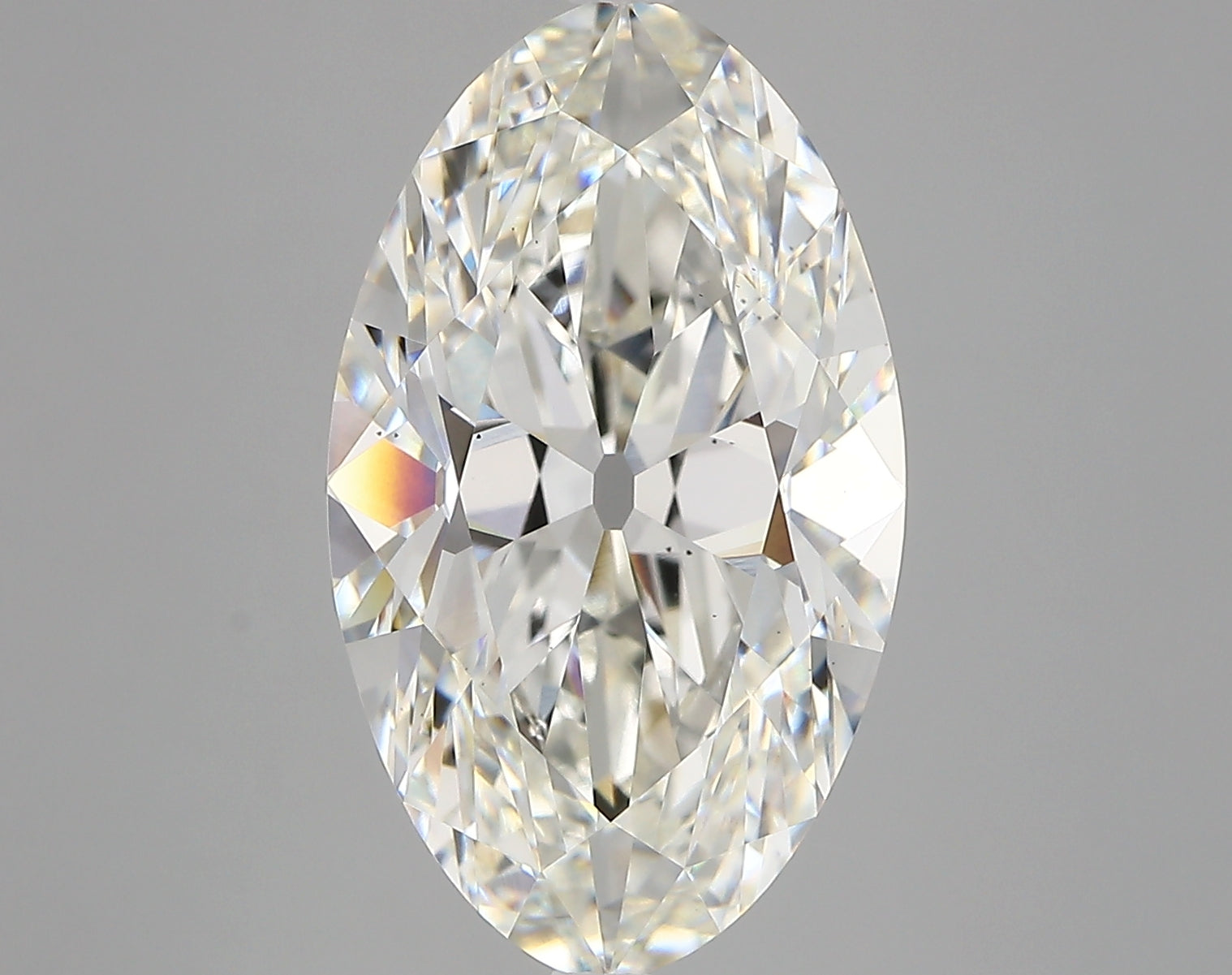 MOVAL lab grown diamond 7.36ct G/vs2